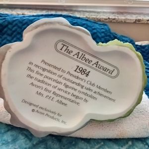 Mrs Albee awards figurine